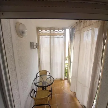 T2 Avec Loggia Belle Vue Et Parking 아파트